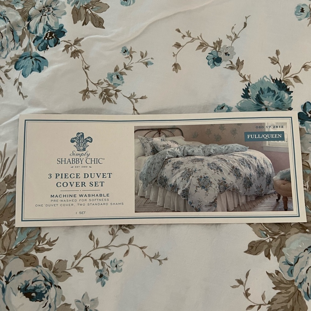 Simply Shabby Chic Cream Duvet Cover Set with Blue Floral Motif Cabbage Rose
